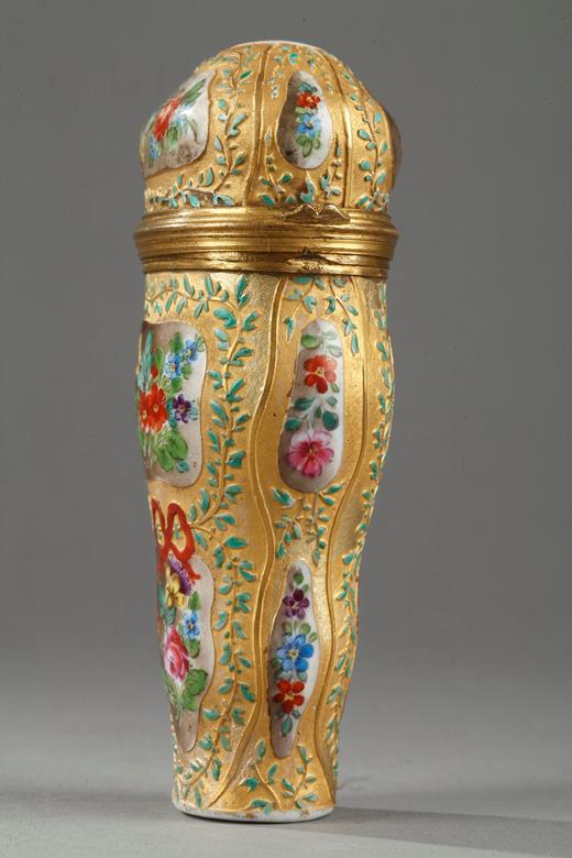 case, porcelaine, 18th, century, german, Meissen, flowers,