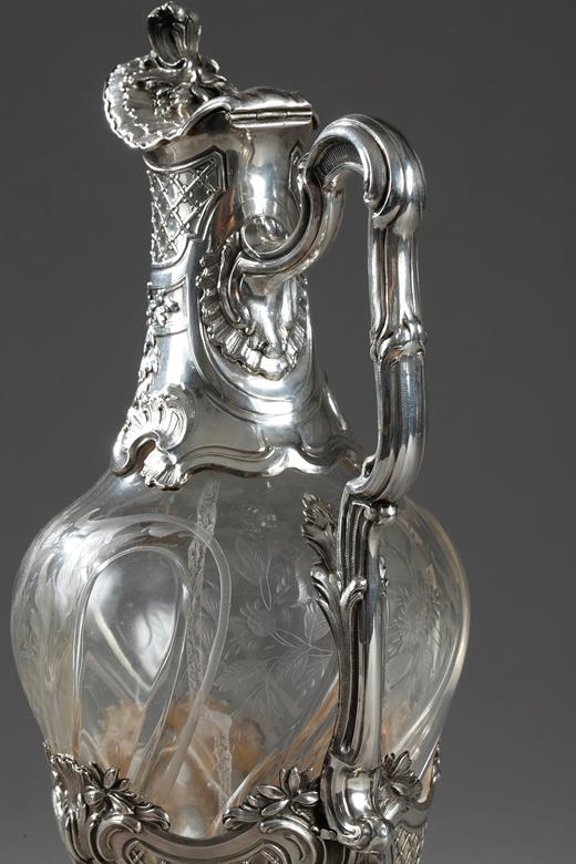 19TH CENTURY CUT-CRYSTAL AND SILVER EWER.