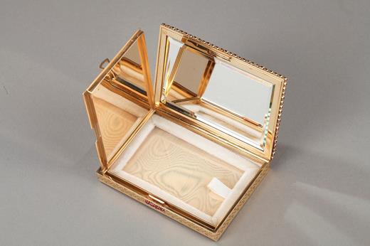 vany case, compact gold, rubis, french, 20th century, 50', Paris
