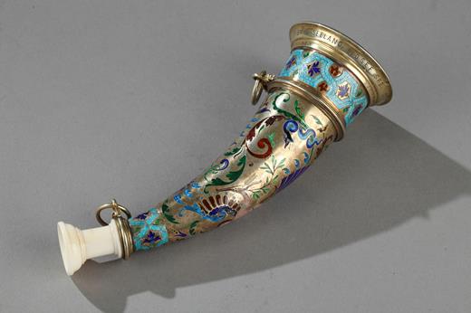 19th century Austrian enamelled and silver-gilt mounted hunting horn. 