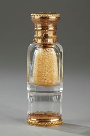 An Victorian gold double-ended crystal scent bottle. 