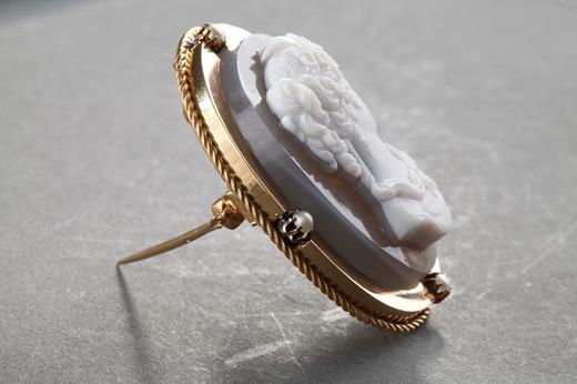 cameo, brooch, gold, pearls, period Napoleon III, antique, jewel