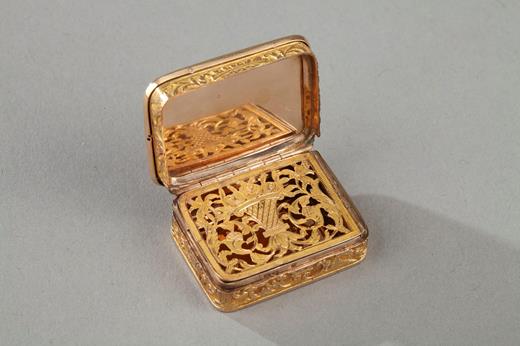 vinaigrette, gold, Restauration, 19th century, perfum