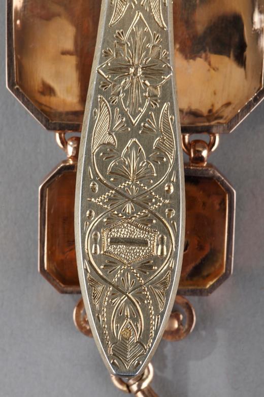 chatelaine, gold, neogothic, Restauration, 19th century, shield, monogram