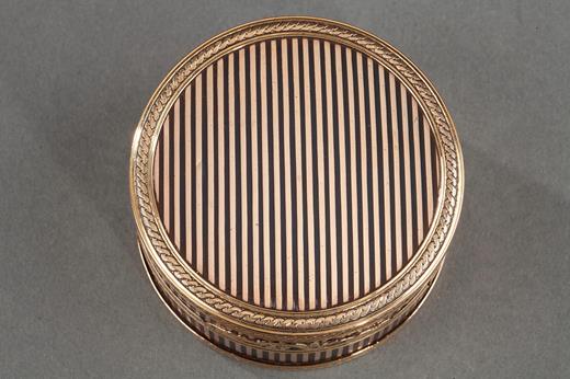  Louis XVI tortoishell composite material gold  box