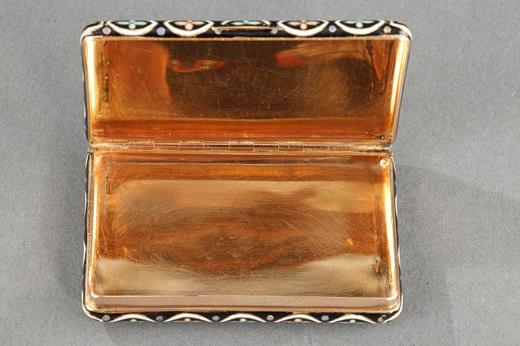 19th century gold and enamel champleve box arabesque decoration                 x