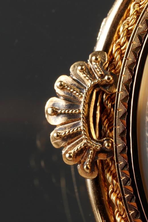 brooche, gold, Napoleon III, Victoria, pearl, agate, antique, woman