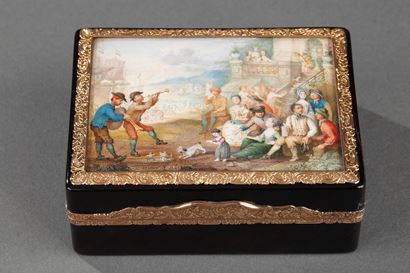 Tabatière en écaille, or et miniature signée Louis-Nicolas VAN BLARENBERGHE. Milieu du XVIIIème siècle.
