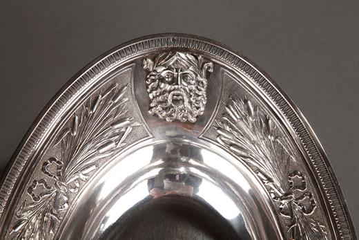 ewer, silver, silversmith, jewellery, engraved, Edme, Gelez, Falkenberg, Empire, 19th, century, putto, roseaux, masque