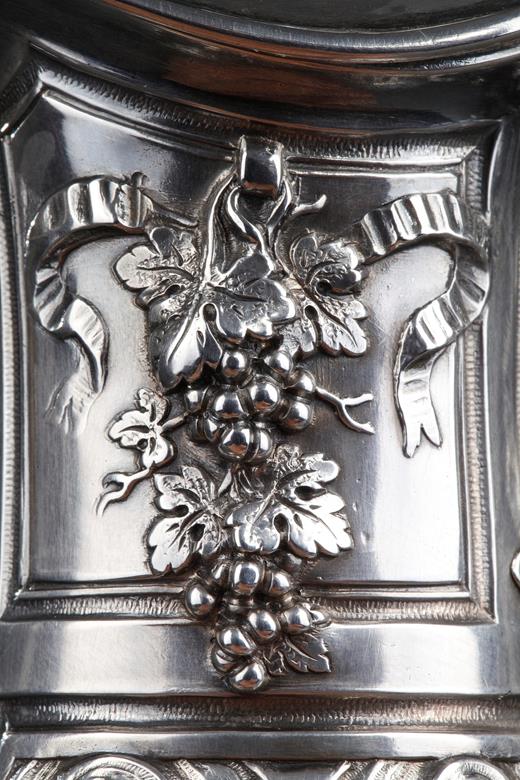 pair, silver, ewer, crystal, engraved, floral, ciseled, 19th, century, Saglier, Ernie, fruits, flowers