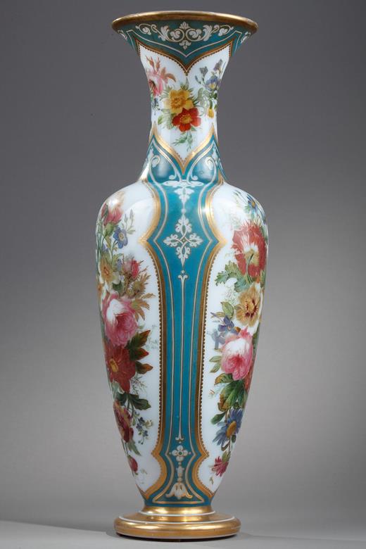 vase, crystal, opaline, flowers, Baccarat, 19th century, Restauration