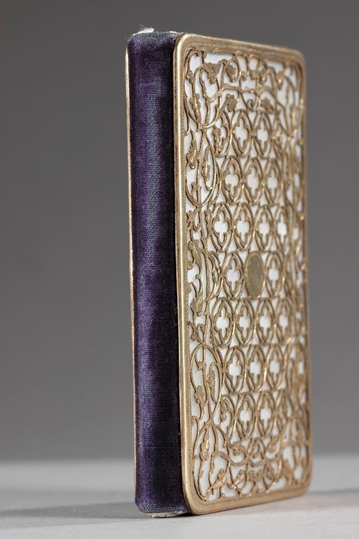 case, mother-of-pearl, gilt, Tahan, carnet de bal, mid-19th century, neogotic style