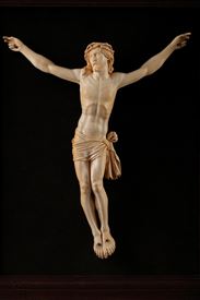 Christ en ivoire. Seconde partie du XVIIIème siècle. 