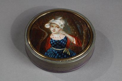 Boite avec miniature sur ivoire debut du XIX  siècle. 