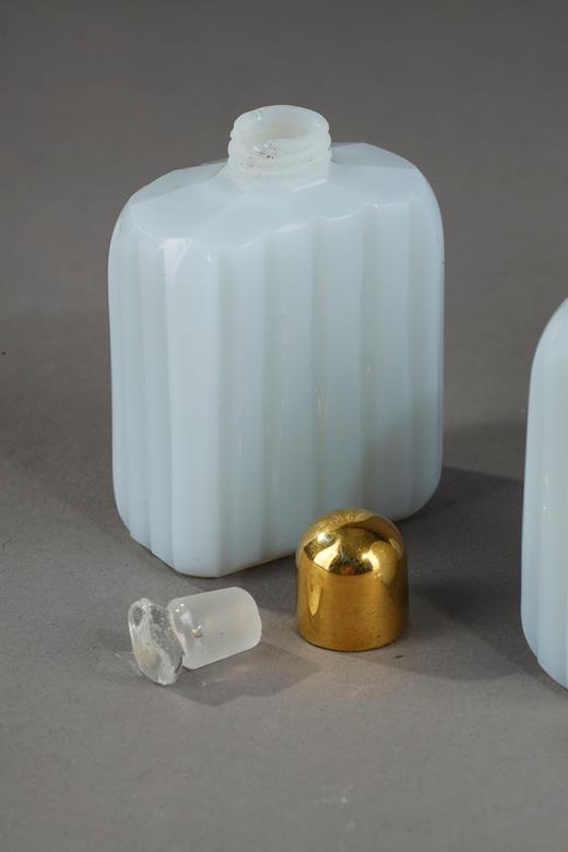 opaline box , scent bottle, perfum bottle, restoration, Charles X