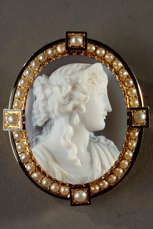 agate and gold cameo, Napoleon 3, 19th century broch
