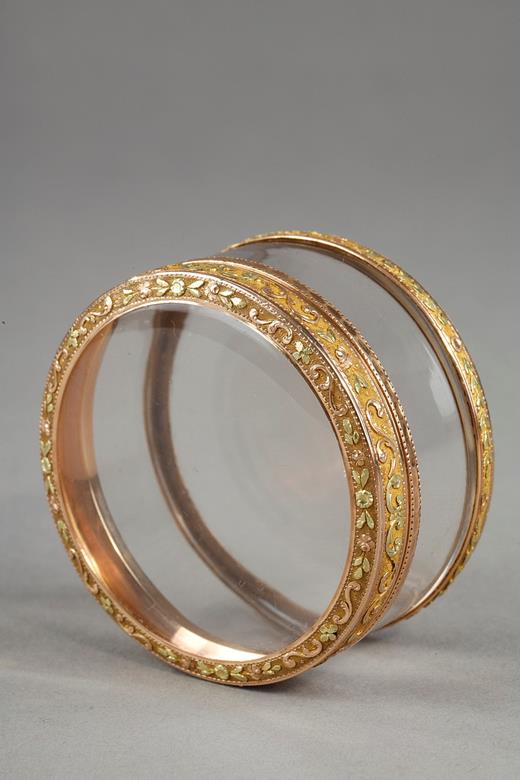 bonbonniere  gold crystal round box, 18th century