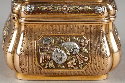 gold box for pills nineteen century