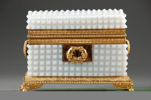 opaline, jewellery box, French Restauration, 