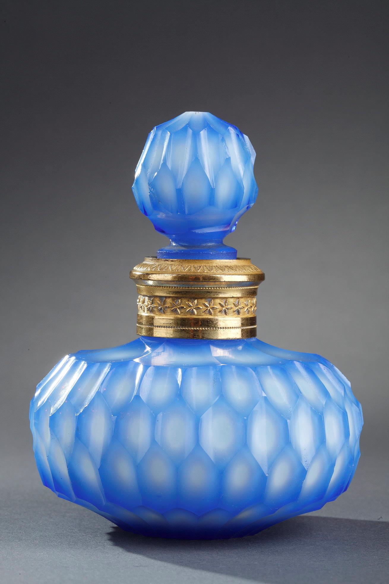 Flask in Opaline Crystal and Overlay Glass 