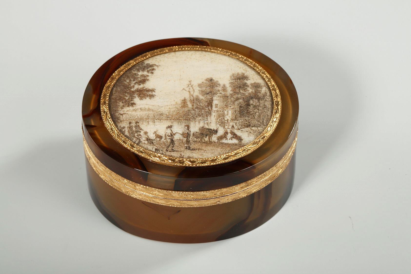 Agate and Gold Box with Miniature – 18th Century