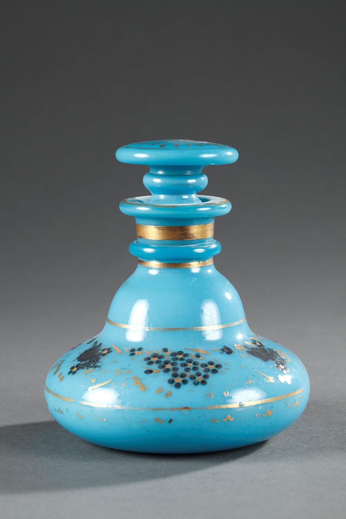 flask, opaline, criytal, opale, glass, blue, Charles, X, Restauration, 19th, century, turquoise, gold, floral, forget-me-nots, rose, perfum