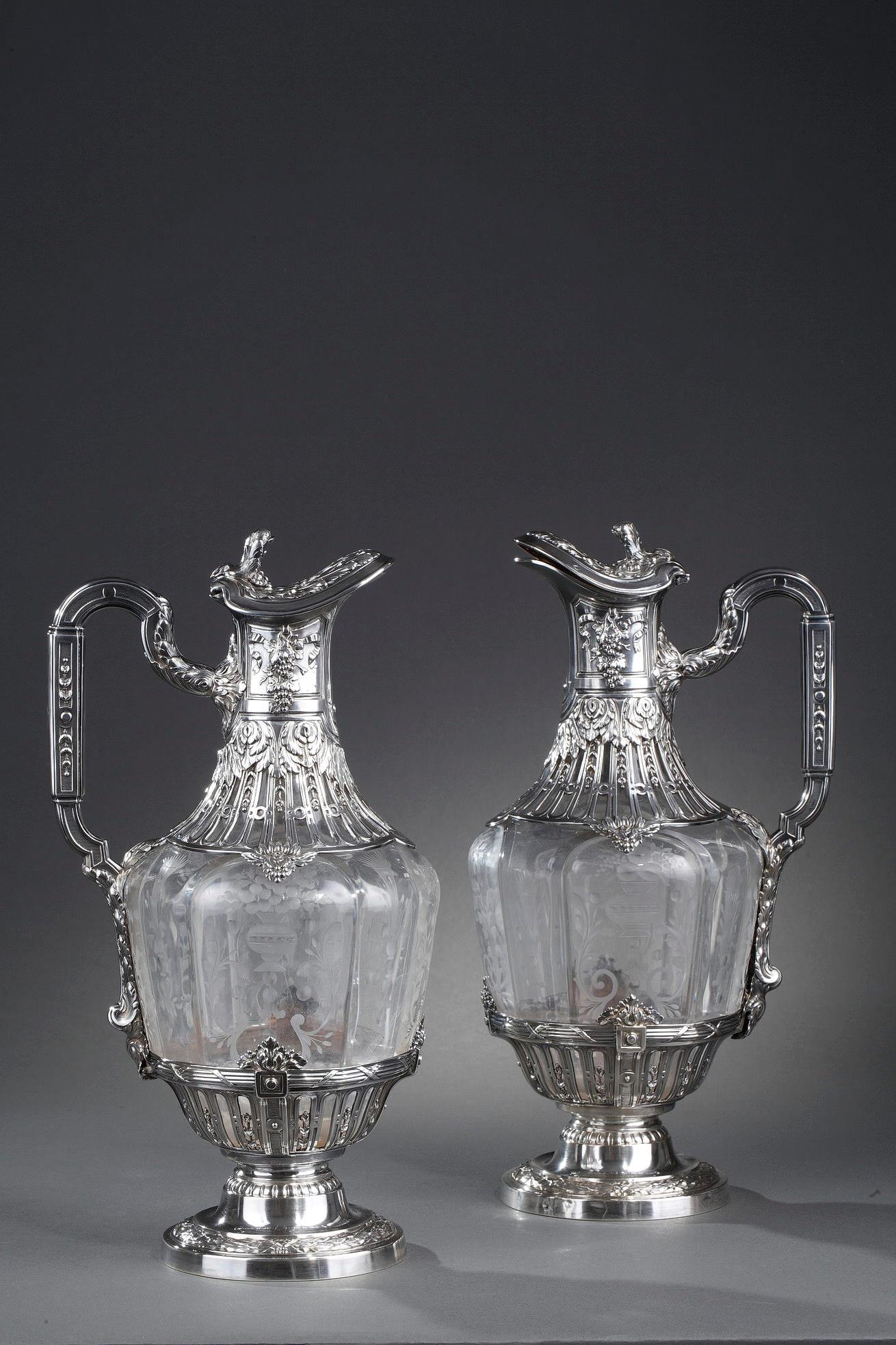 19th century silver pair of ewers and crystal engraved. 