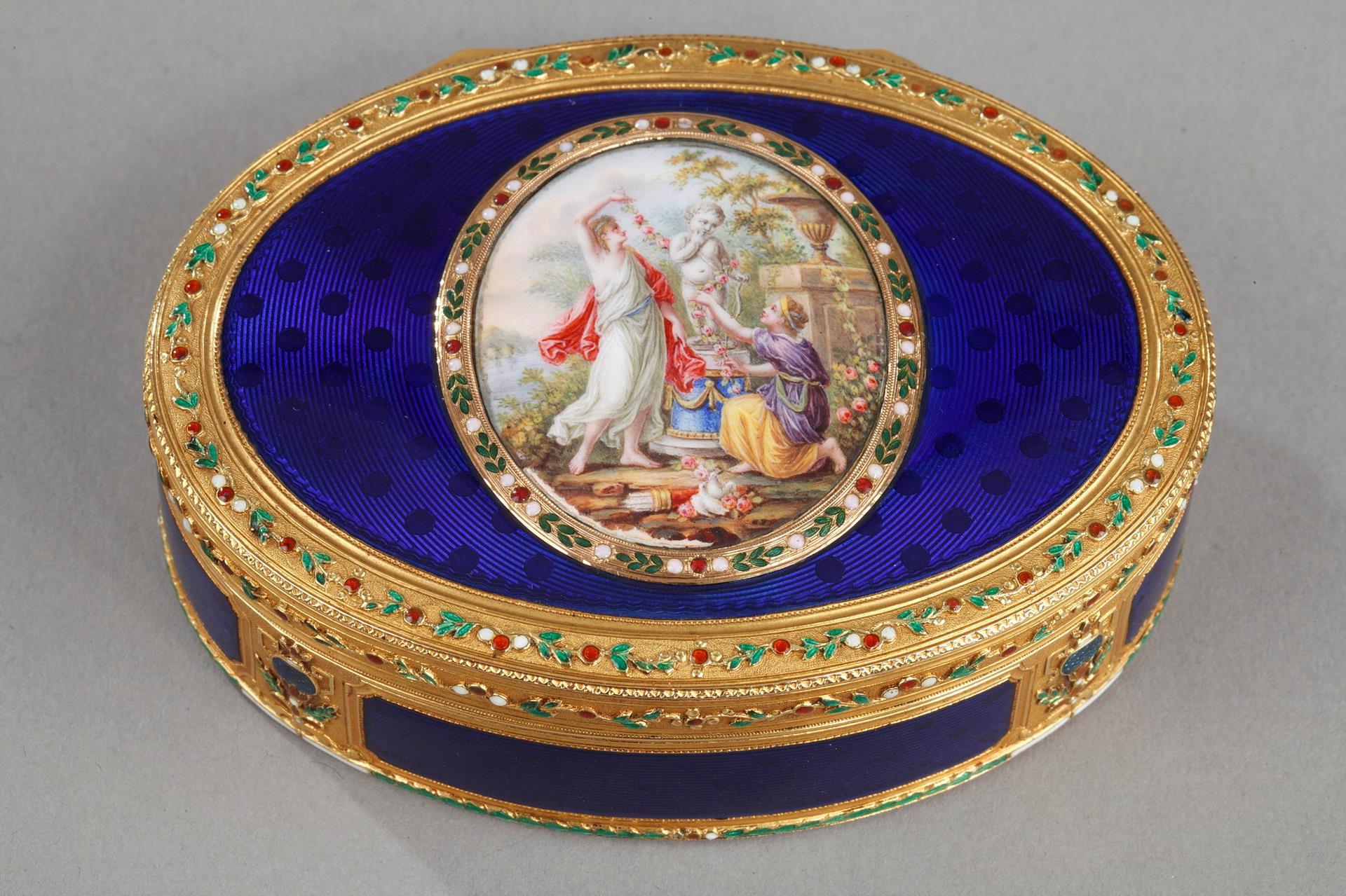 18th cnetury gold and blu enamel with mythological scene